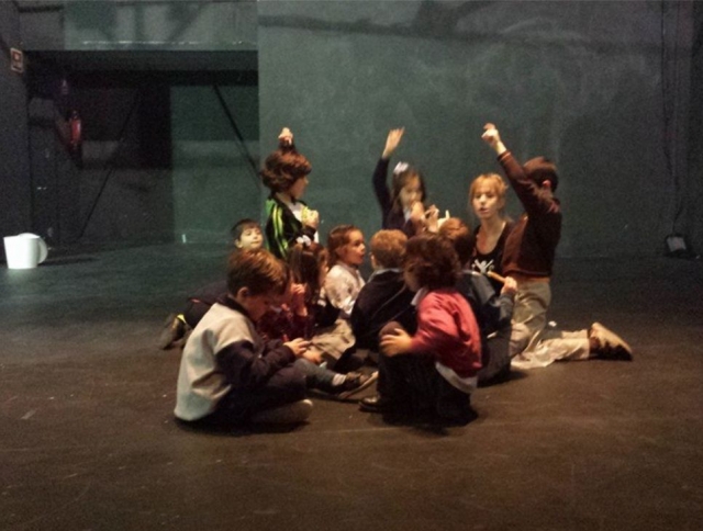  Acting in English with the students 